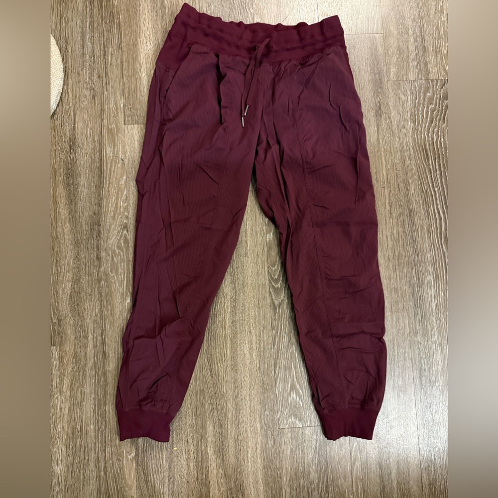 Lululemon dance studio joggers
